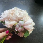 Elegant 5-Piece Hydrangea & Peony Bouquet for Home Decor photo review