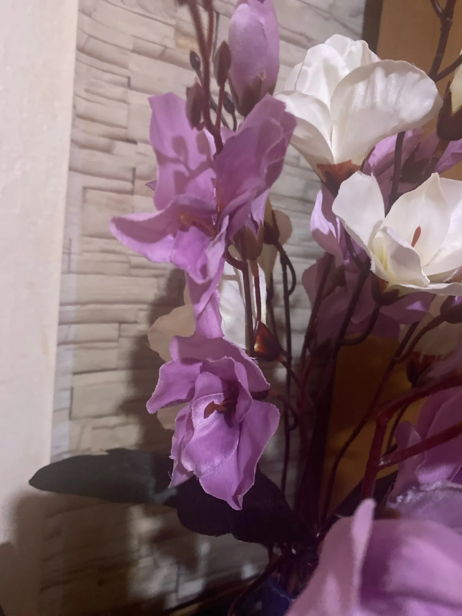 Elegant Magnolia Silk Flower Set - 5 Forks, 20 Heads for Home Decor photo review
