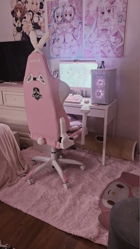 Plush White Furry Rug - Cozy Modern Carpet for Kids' Rooms photo review