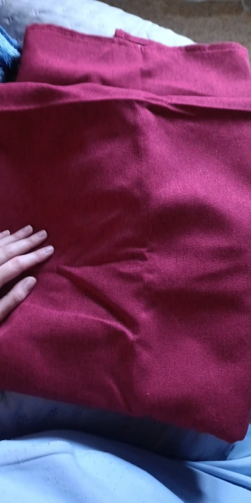 Elegant Waterproof Cotton-Linen Tablecloth for Dining Bliss photo review