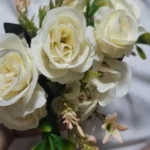 Luxurious Autumn White Silk Roses Bouquet for Timeless Elegance photo review