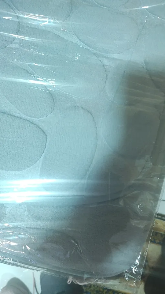 Luxurious 3-Piece Cobblestone Bath Mat Set - Non-Slip & Absorbent photo review