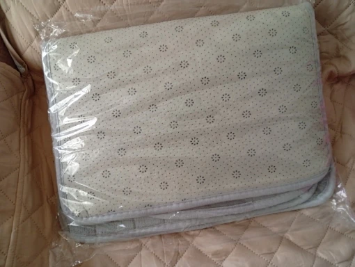 3pcs/Set Solid Color Simple Bathroom Water-absorbing and Non-slip Floor Mat Stone Pattern, Comfortable and Soft, Three-piece Set photo review