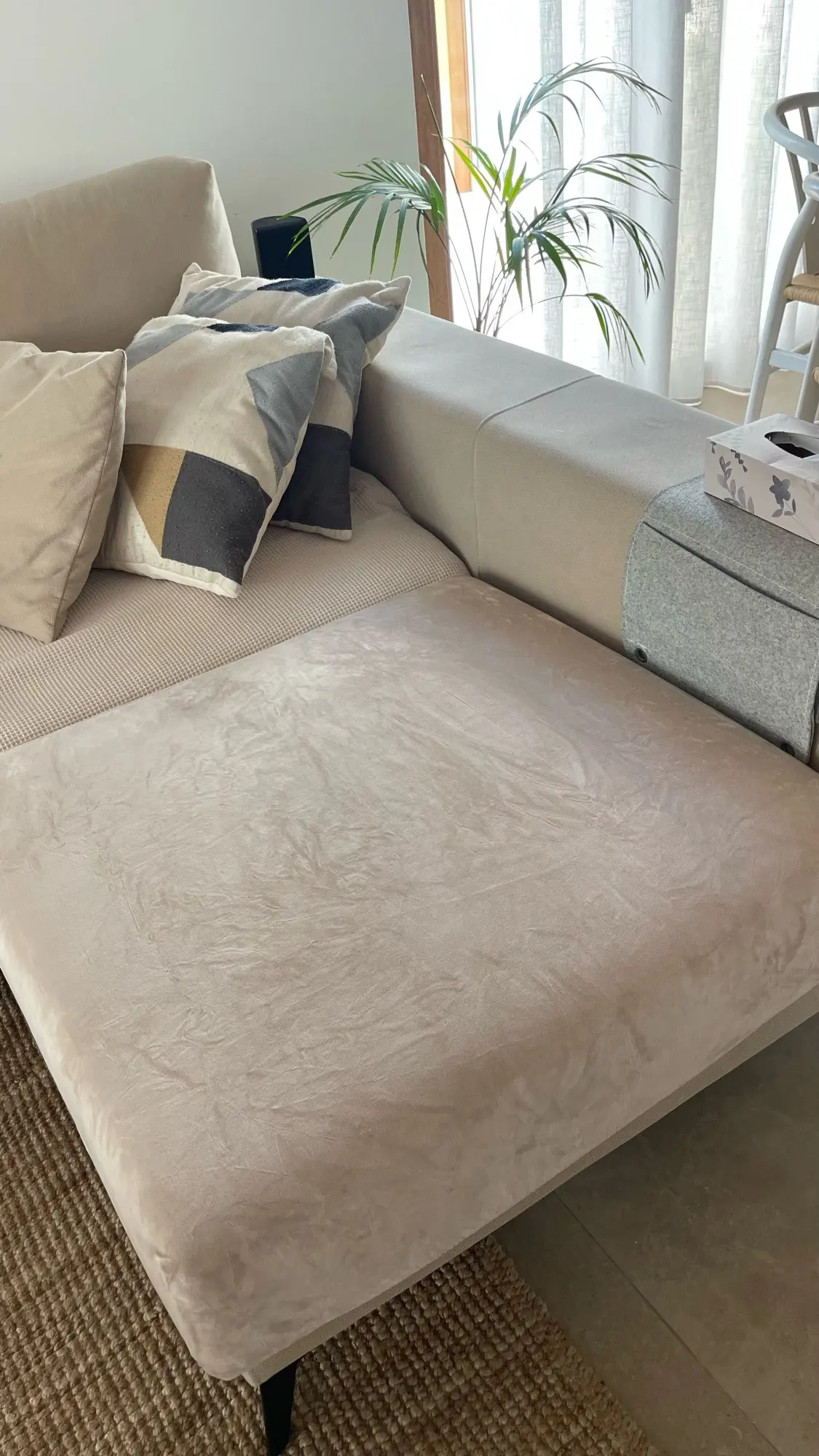 Plush Anti-Slip Sofa Slipcover for Cozy Home Style photo review