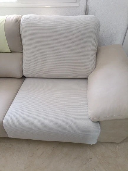 Elegant Jacquard Sofa Seat Cover - Easy-Clean Stripe Design photo review