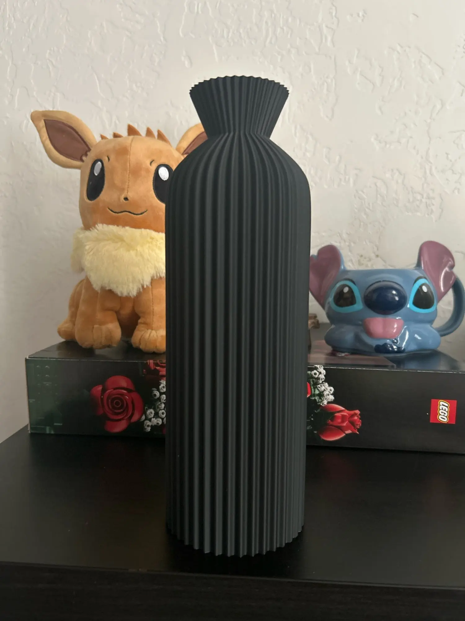Modern Black Plastic Vase - Chic Boho Decor for Every Room photo review