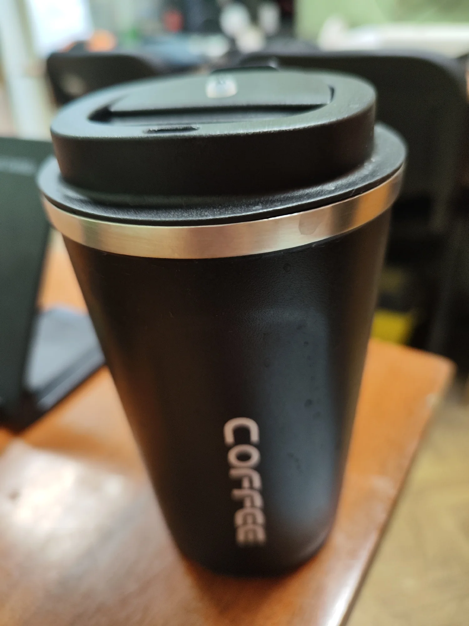 Travel-Ready Stainless Steel Mug – Hot & Cold Drinks for Hours photo review