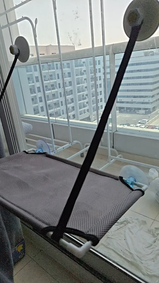 Breathable Cat Hammock with Suction Cups for Sunbathing Bliss photo review