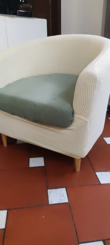 Luxurious Stretch Sofa Cover – Ultimate Living Room Protection photo review