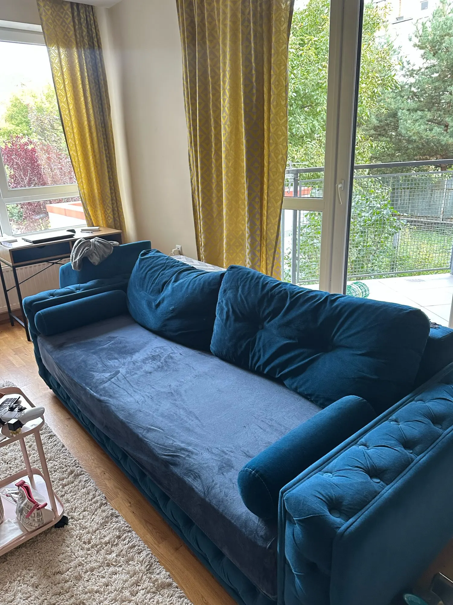 Plush Anti-Slip Sofa Slipcover for Cozy Home Style photo review