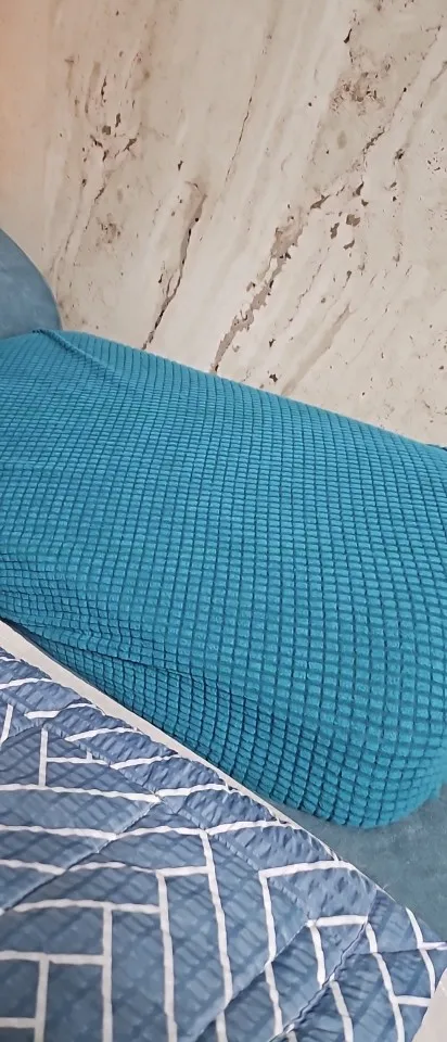 Luxurious Stretch Sofa Cover – Ultimate Living Room Protection photo review