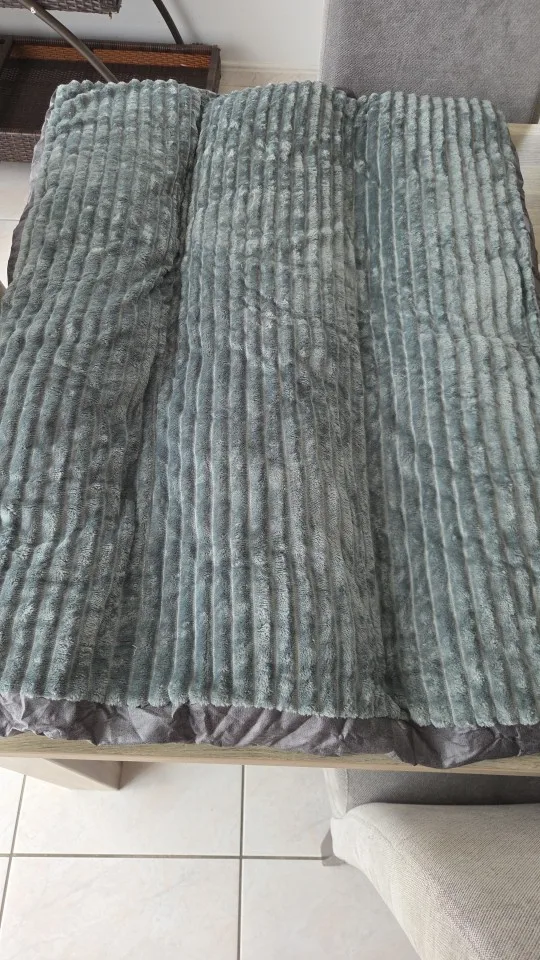 Cozy Corduroy Dog Bed - Detachable & Washable Comfort Mat photo review