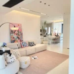 Elegant Brown Retro Area Rug for Living Room & Bedroom Comfort photo review