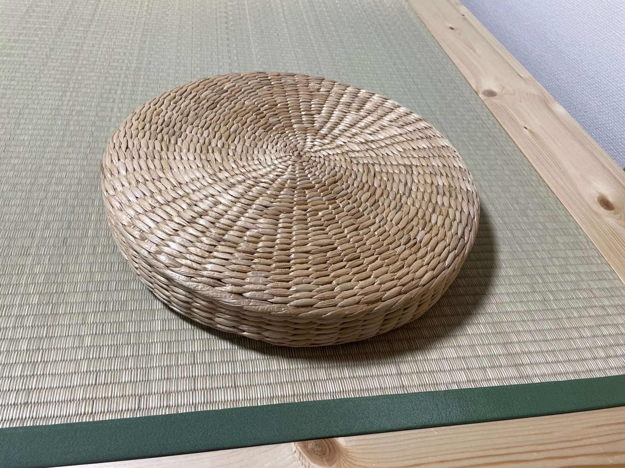 Handmade Woven Natural Straw Round Pouf Tatami Cushion Floor Japanese Style Cushion Home Textile Tea Ceremony Home Ground Mat photo review