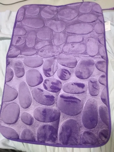 Luxurious Cobblestone Non-Slip Memory Foam Bath Mat photo review