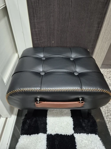 Small Foot Stool Ottoman PU Leather Rectangle Ottoman Footrest Bedside Step Stool with Wood Legs for Desk Living Room Bedroom photo review