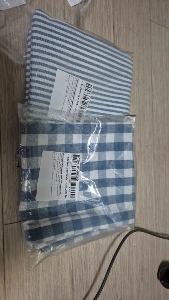 LEEJOOM Light Blue Baby Blue Pillow Covers Plaid Home Decorative Sofa Cushion Cover 30x50cm/45x45cm 1PC photo review