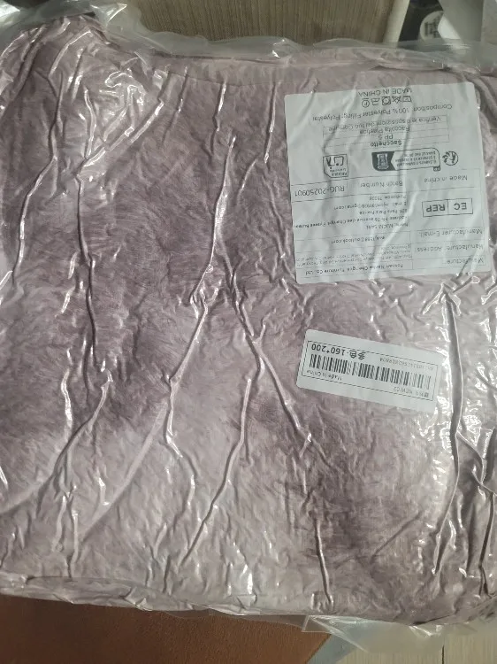 Luxurious Gray Plush Carpet - Soft Anti-Slip Rug for Home photo review