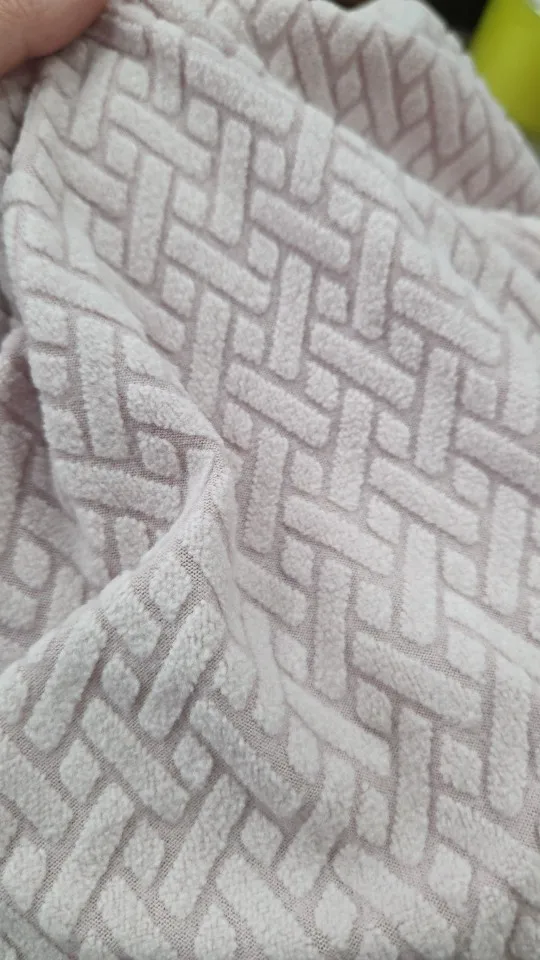 Elegant Jacquard Sofa Cover - Soft, Stretchy Protection for All Sofas photo review