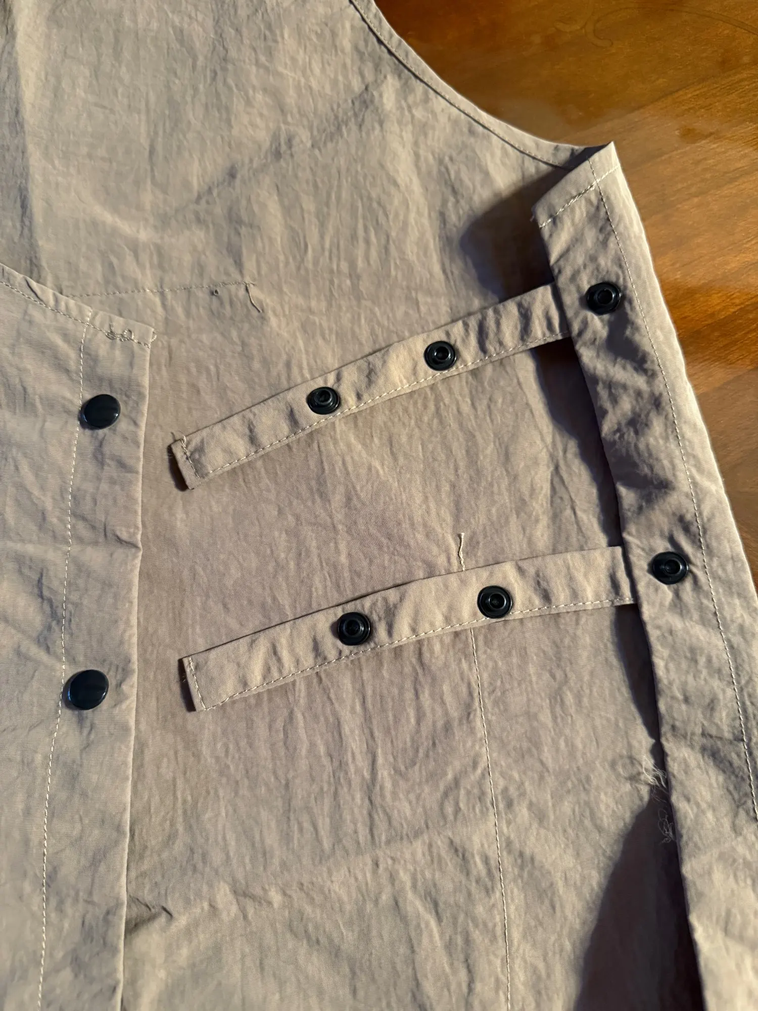 Stylish Water-Resistant Apron for Home & Catering Tasks photo review