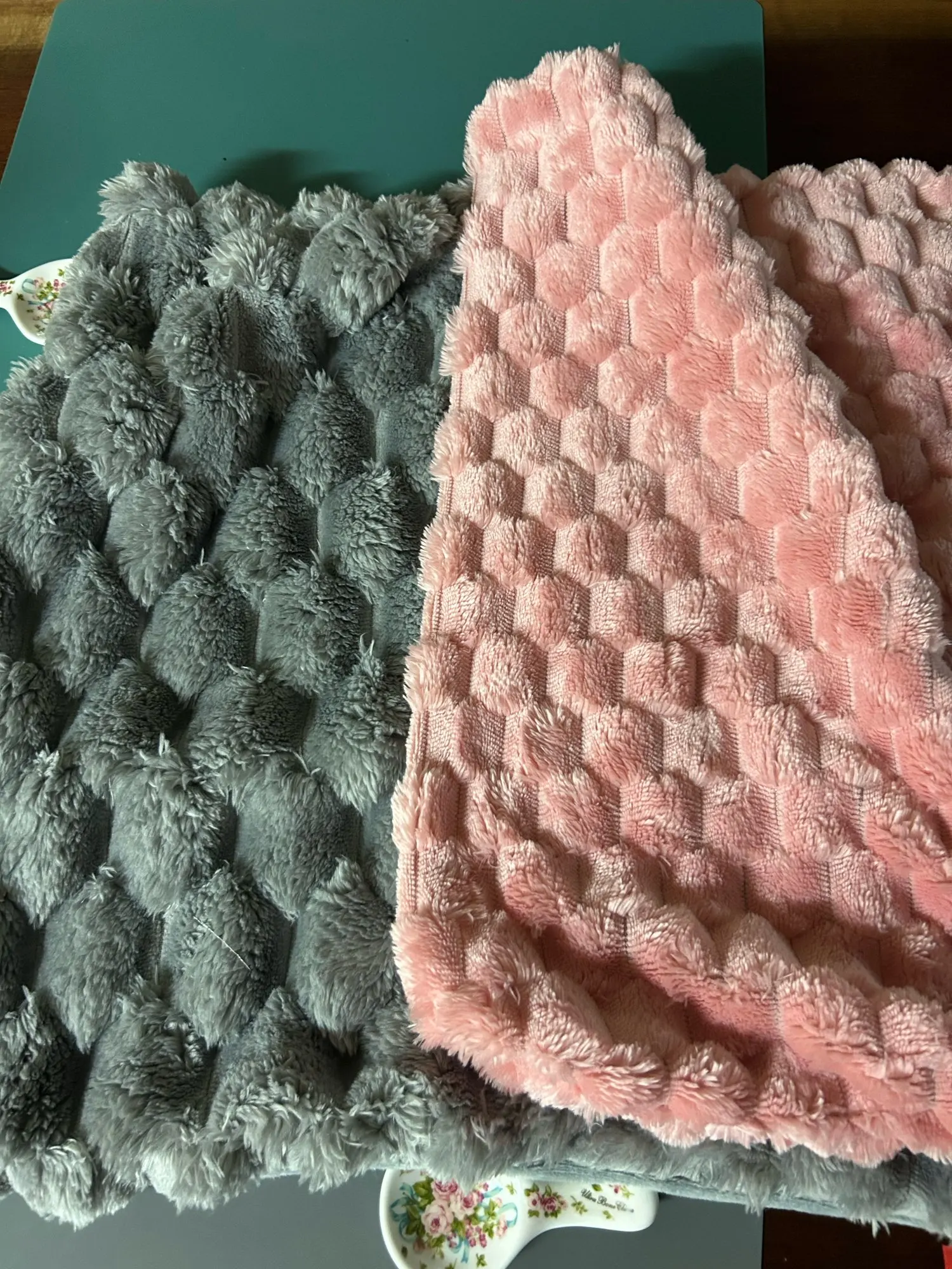 Cozy Cream Pineapple Turtle Plush Pillowcase for Home Decor photo review