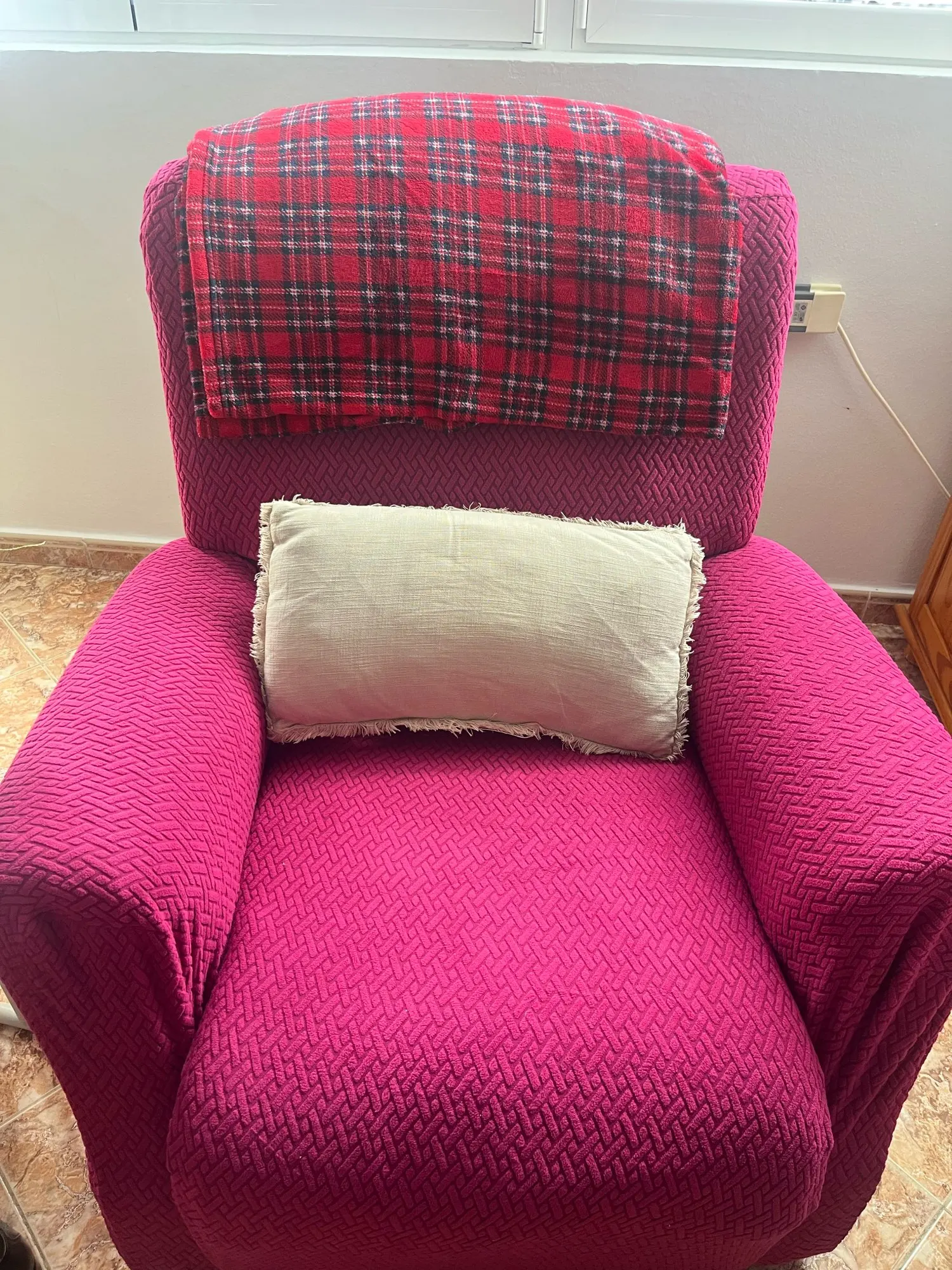 Premium Jacquard Recliner Sofa Covers - Non-Slip Comfort photo review