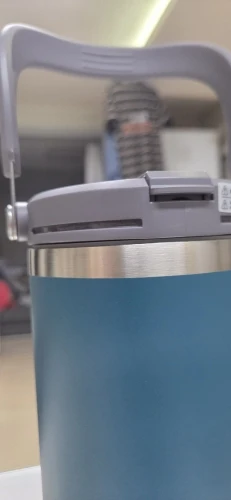 Sleek Tyeso Stainless Steel Thermos - Perfect for Hot & Cold Drinks photo review