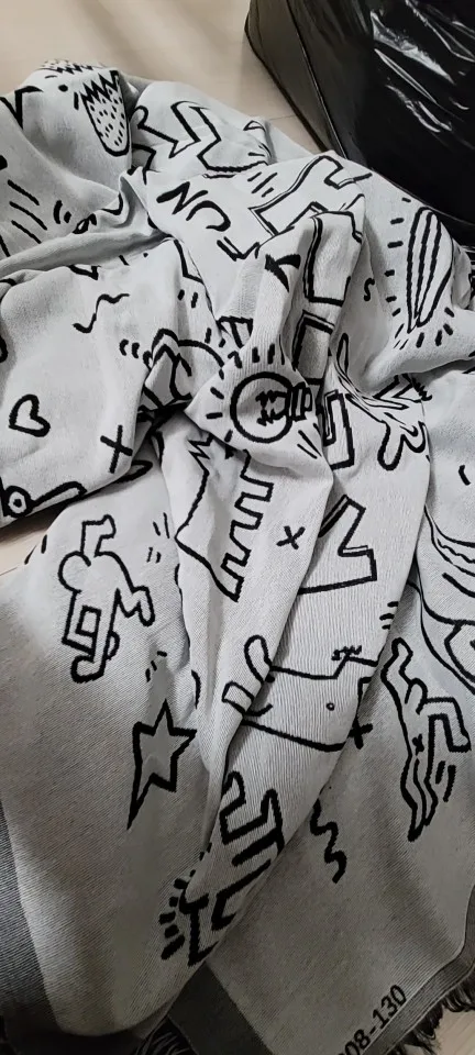 Versatile Cream Sofa Towel - All-Season Cotton Blanket Cover photo review