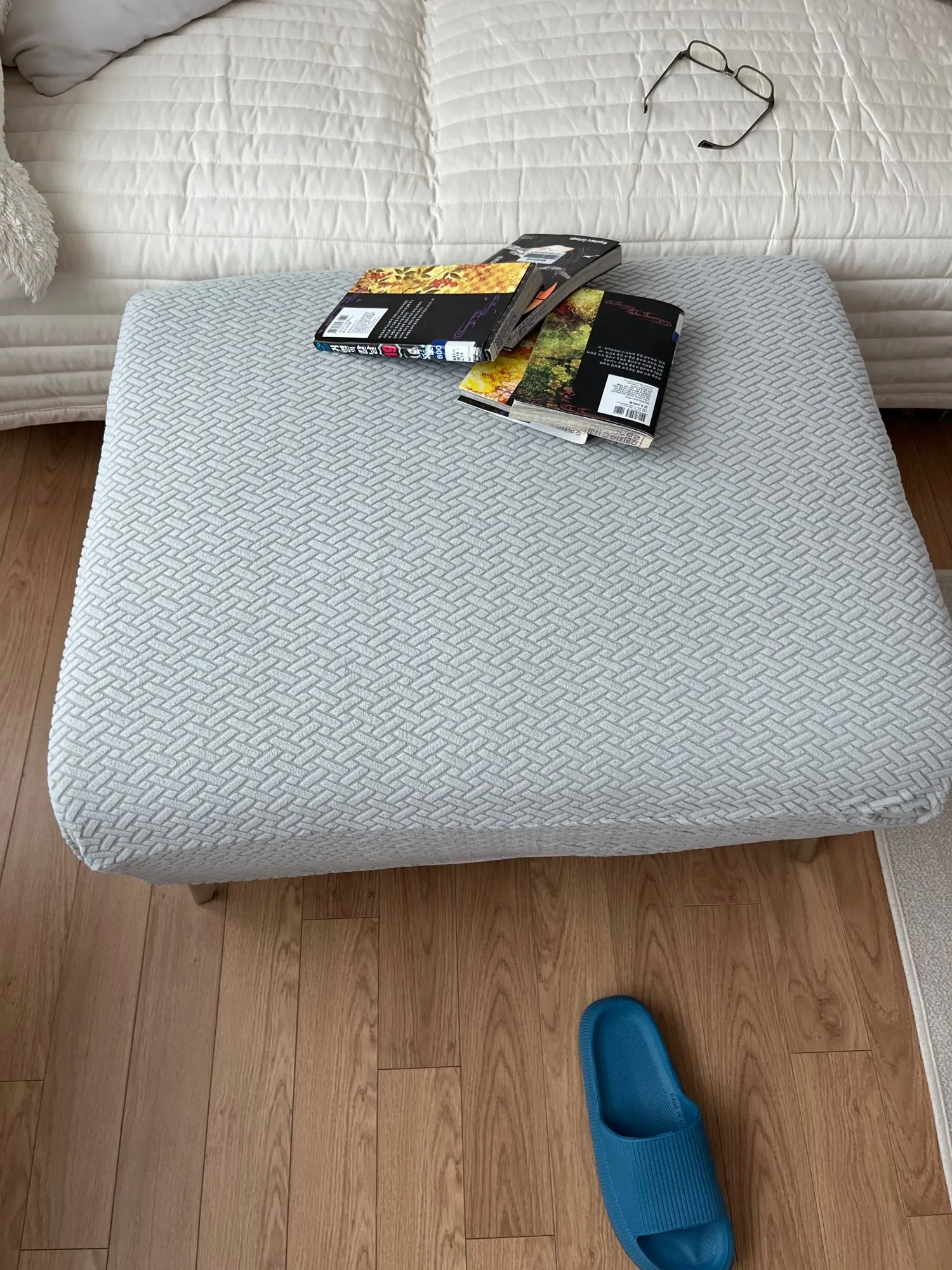 Elegant Jacquard Sofa Cover - Soft, Stretchy Protection for All Sofas photo review