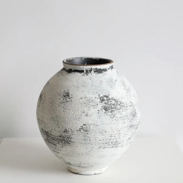 Wabi-Sabi Charm: Jingdezhen Handmade Ceramic Vase