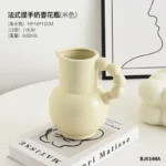 milk-bottle-vase