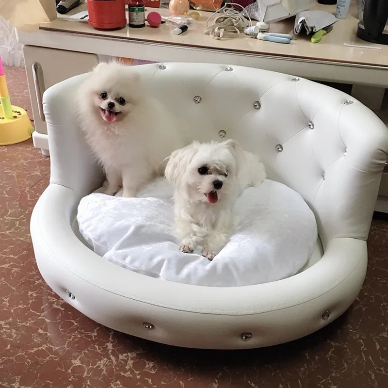 Kf-S0Ef6776C4F3D4D61Af1Cfb31Df165E93S Luxury Diamond Dog Sofa: Chic All-Season Comfort For Pets - Image 1