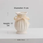 yb-glossy-style-lace-style-flower-holder-medium-size