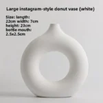 large-instagram-style-donut-vase-white