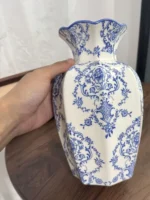 Retro Cerc Blue-and-White Porcelain Vase Floral Decorative Accories for Living Room Fre Flowers Artificial Flowers - Image 5