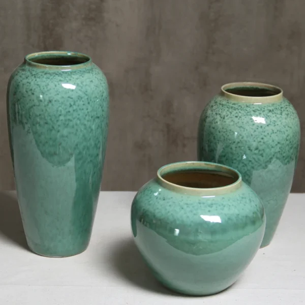 Elegant Jingdezhen Ceramic Vase - Vintage Charm & Modern Style