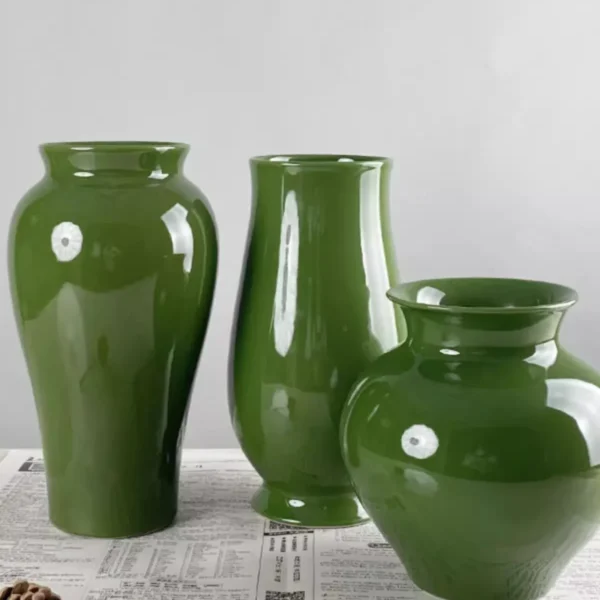 Elegant Jingdezhen Ceramic Vase for Modern Home Decor