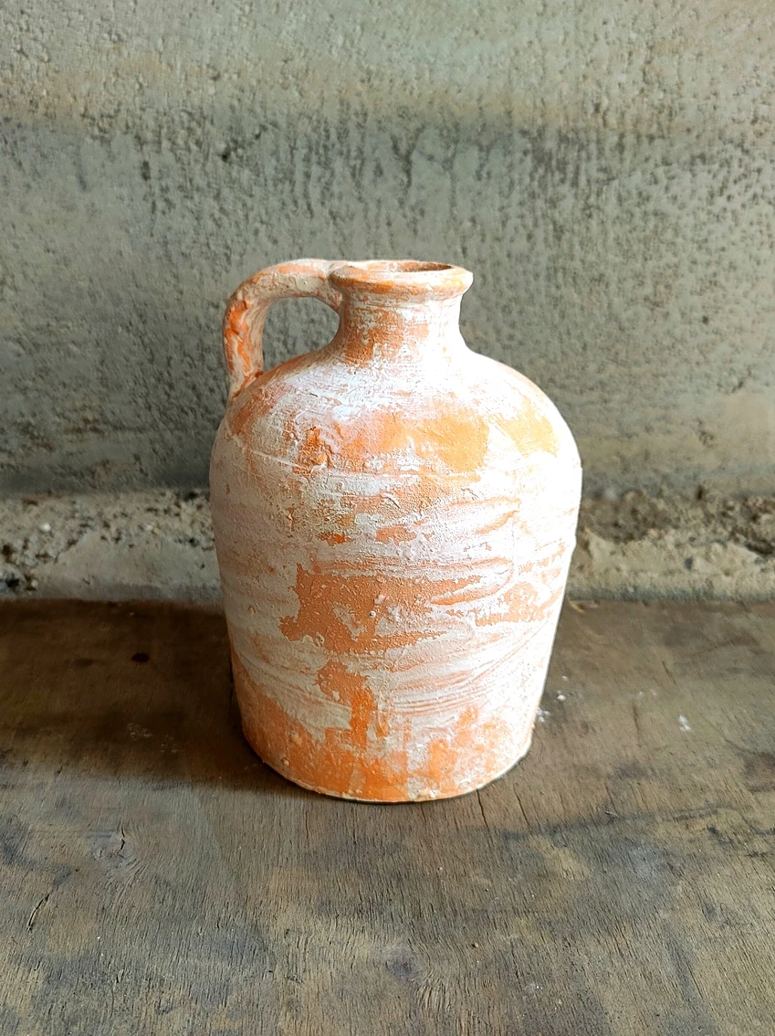 Kf-Sd94090Cceab8413A8D312B6Dcf82507Ar Rustic Handmade Terracotta Vase For Dried Floral Elegance - Image 1