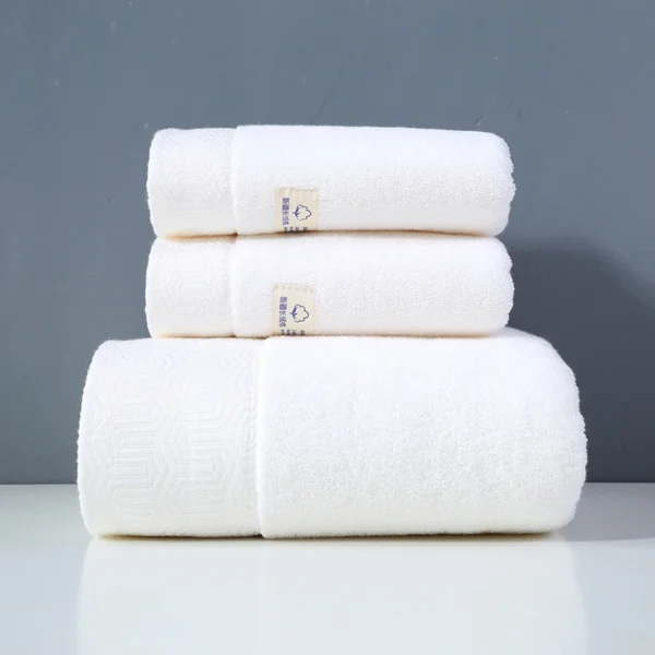 Luxurious 100% Cotton Bath Towel Set - Soft & Quick-Dry