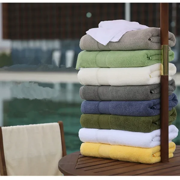 Luxurious 100% Egyptian Cotton Bath Towel - Soft & Thick