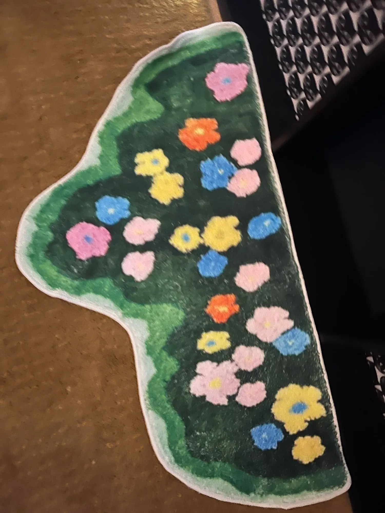 Floral Anti-Slip Carpet by VIKAMA - Soft & Washable Comfort photo review