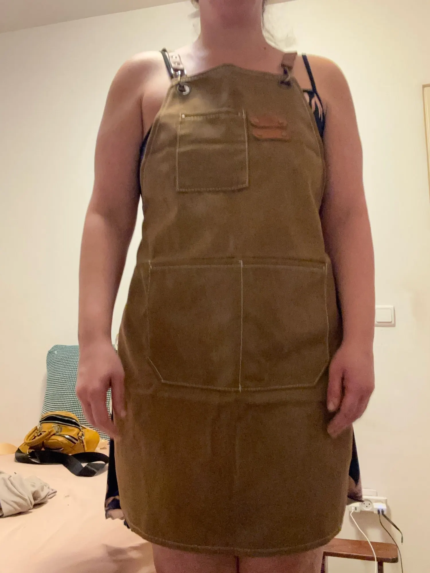 Stylish Canvas Kitchen Aprons for Chefs & Baristas photo review