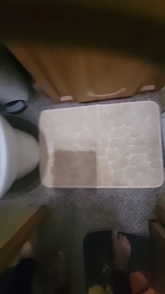 Luxurious Microfiber Pebble Mat for Stylish Home Comfort photo review