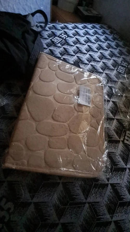 Luxurious Microfiber Pebble Mat for Stylish Home Comfort photo review