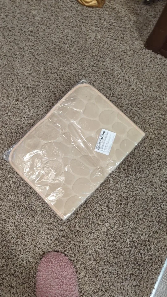 Luxurious Microfiber Pebble Mat for Stylish Home Comfort photo review