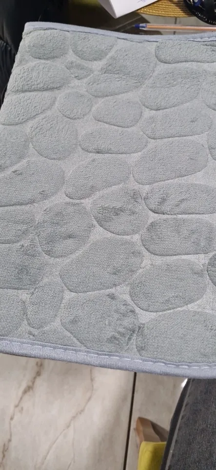 Luxurious Microfiber Pebble Mat for Stylish Home Comfort photo review