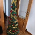 Customizable 6 ft Christmas Tree - Safety Certified & Foldable photo review