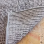 Plush Chenille Bath Mat - Quick-Dry, Non-Slip Comfort! photo review