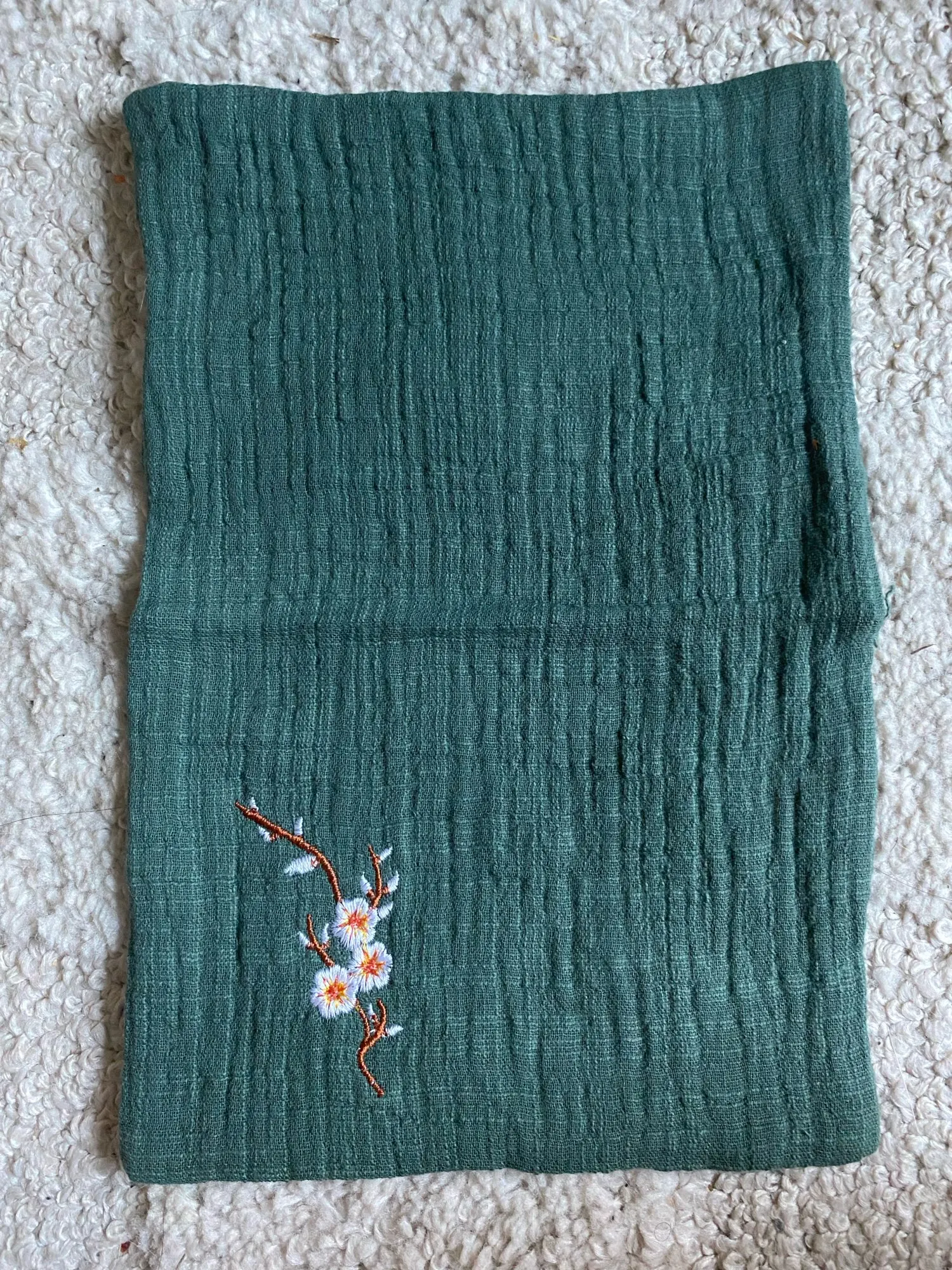 Elegant Cotton Tea Towels - Lightweight & Absorbent Charm photo review