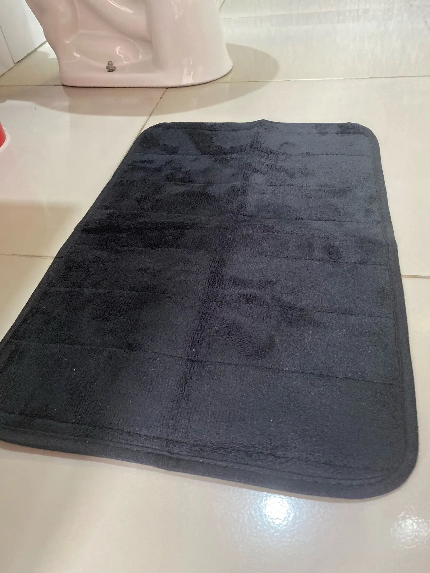 Indulge in Comfort with Our Eco-Friendly Memory Foam Bath Mat photo review